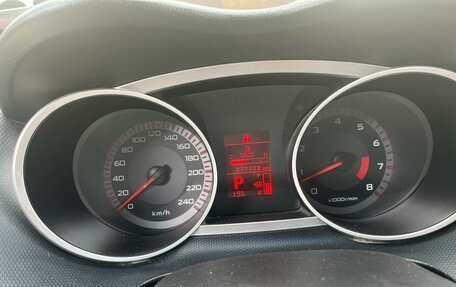 Mitsubishi Outlander III рестайлинг 3, 2007 год, 1 300 000 рублей, 10 фотография