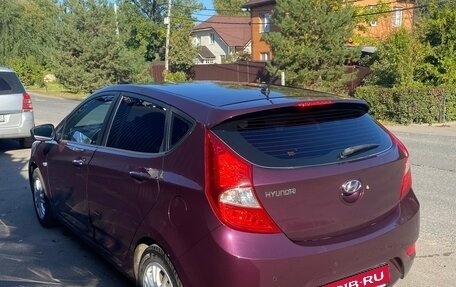 Hyundai Solaris II рестайлинг, 2012 год, 610 000 рублей, 2 фотография