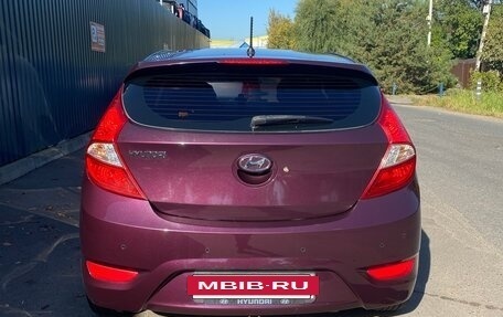 Hyundai Solaris II рестайлинг, 2012 год, 610 000 рублей, 3 фотография