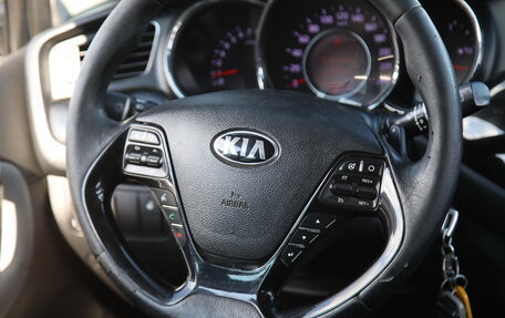 KIA cee'd III, 2014 год, 999 000 рублей, 10 фотография