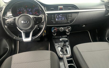 KIA Rio IV, 2018 год, 1 130 239 рублей, 10 фотография
