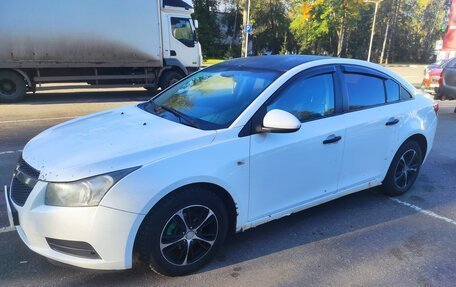 Chevrolet Cruze II, 2011 год, 320 000 рублей, 14 фотография