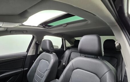 Volkswagen Jetta VII, 2021 год, 1 600 100 рублей, 12 фотография