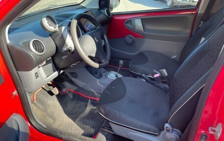 Peugeot 107 I рестайлинг, 2010 год, 350 000 рублей, 9 фотография