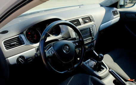 Volkswagen Jetta VI, 2017 год, 1 099 420 рублей, 7 фотография