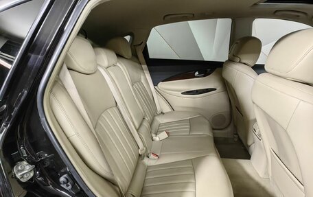 Infiniti QX50 I рестайлинг, 2016 год, 1 749 000 рублей, 15 фотография