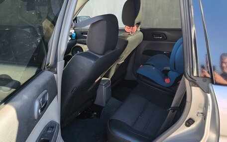 Subaru Forester, 2005 год, 700 000 рублей, 8 фотография