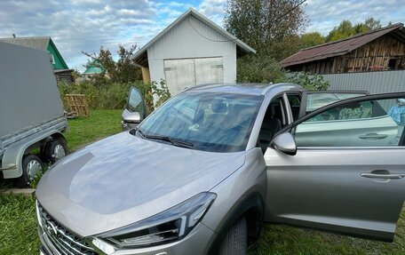 Hyundai Tucson III, 2019 год, 2 099 000 рублей, 10 фотография