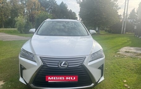 Lexus RX IV рестайлинг, 2017 год, 4 200 000 рублей, 12 фотография