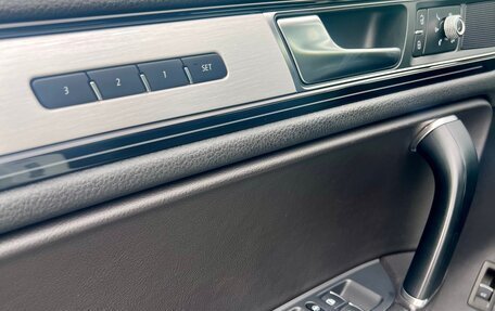 Volkswagen Touareg III, 2018 год, 3 680 000 рублей, 12 фотография