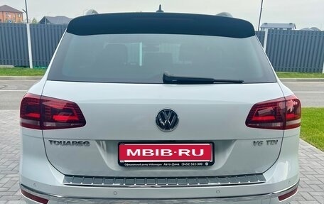 Volkswagen Touareg III, 2018 год, 3 680 000 рублей, 6 фотография