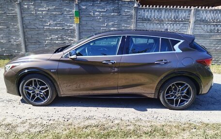 Infiniti QX30, 2018 год, 1 790 000 рублей, 5 фотография