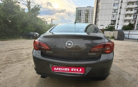 Opel Astra J, 2013 год, 1 030 000 рублей, 3 фотография