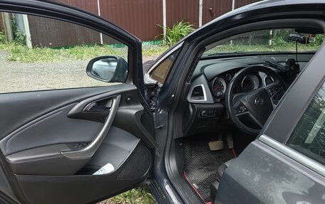 Opel Astra J, 2013 год, 1 030 000 рублей, 12 фотография