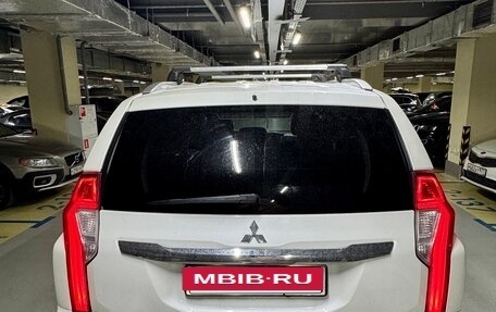 Mitsubishi Pajero Sport III рестайлинг, 2019 год, 2 900 000 рублей, 2 фотография