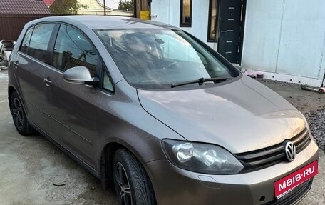 Volkswagen Golf Plus II, 2011 год, 620 000 рублей, 1 фотография