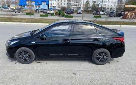 Hyundai Solaris II рестайлинг, 2020 год, 1 450 000 рублей, 4 фотография