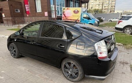 Toyota Prius, 2008 год, 750 000 рублей, 4 фотография