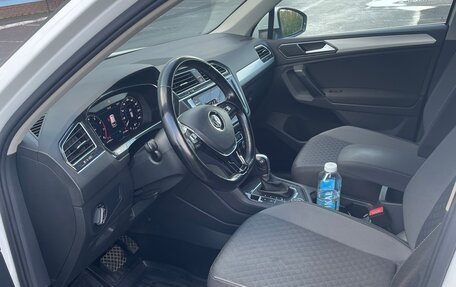 Volkswagen Tiguan II, 2017 год, 2 100 000 рублей, 13 фотография