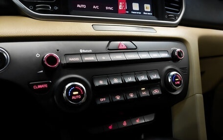 KIA Sportage IV рестайлинг, 2020 год, 2 635 000 рублей, 30 фотография