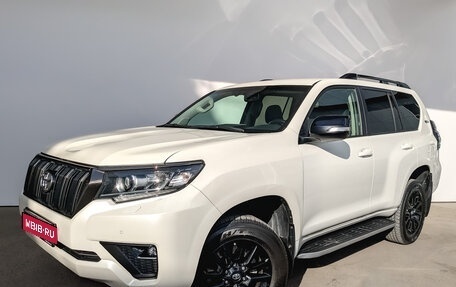 Toyota Land Cruiser Prado 150 рестайлинг 2, 2020 год, 6 015 000 рублей, 1 фотография