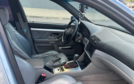 BMW 5 серия, 2002 год, 850 000 рублей, 1 фотография