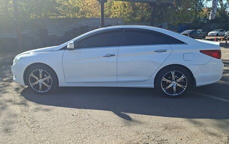 Hyundai Sonata VI, 2012 год, 1 400 000 рублей, 6 фотография