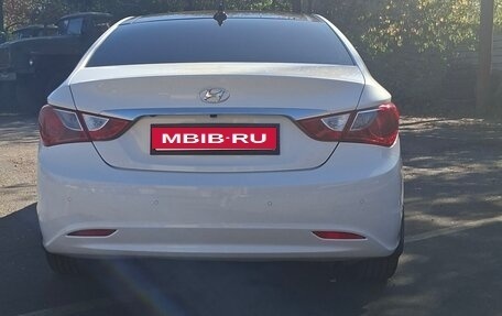 Hyundai Sonata VI, 2012 год, 1 400 000 рублей, 8 фотография