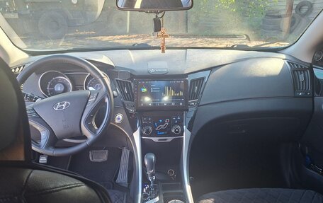 Hyundai Sonata VI, 2012 год, 1 400 000 рублей, 19 фотография