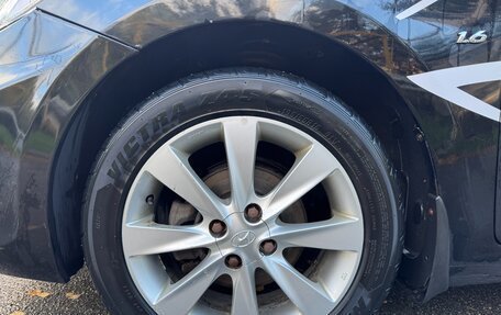 Hyundai Solaris II рестайлинг, 2012 год, 900 000 рублей, 12 фотография