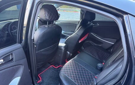 Hyundai Solaris II рестайлинг, 2012 год, 900 000 рублей, 15 фотография