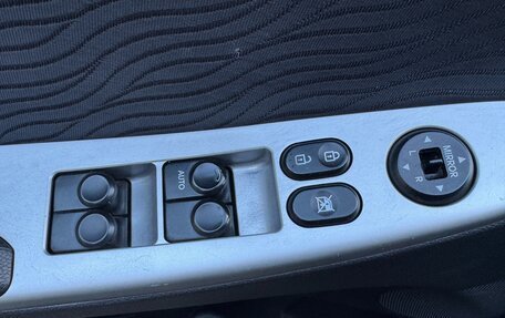 Hyundai Solaris II рестайлинг, 2012 год, 900 000 рублей, 29 фотография