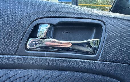 Hyundai Solaris II рестайлинг, 2012 год, 900 000 рублей, 30 фотография