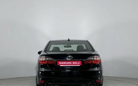 Toyota Camry, 2017 год, 1 970 000 рублей, 6 фотография