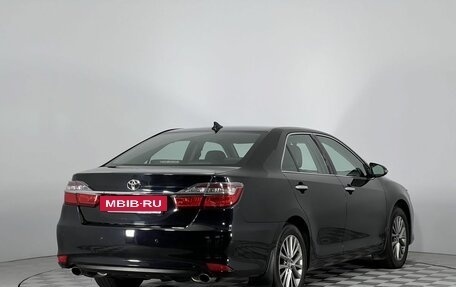 Toyota Camry, 2017 год, 1 970 000 рублей, 5 фотография