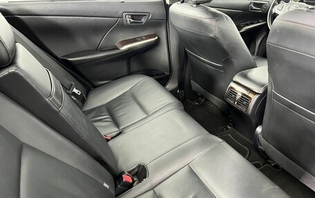 Toyota Camry, 2017 год, 1 970 000 рублей, 12 фотография