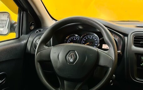 Renault Logan II, 2015 год, 550 000 рублей, 15 фотография