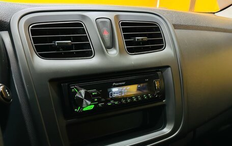 Renault Logan II, 2015 год, 550 000 рублей, 19 фотография