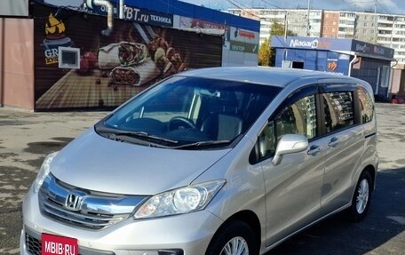 Honda Freed I, 2016 год, 1 350 000 рублей, 1 фотография