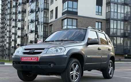 Chevrolet Niva I рестайлинг, 2011 год, 670 000 рублей, 1 фотография