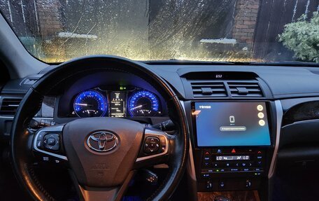 Toyota Camry, 2017 год, 2 380 000 рублей, 7 фотография