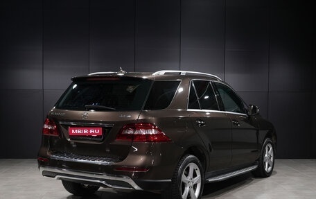 Mercedes-Benz M-Класс, 2013 год, 2 200 000 рублей, 5 фотография