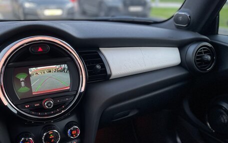 MINI Hatch, 2020 год, 3 050 000 рублей, 18 фотография