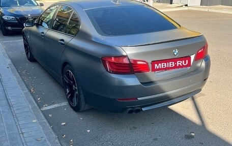 BMW 5 серия, 2013 год, 1 900 000 рублей, 3 фотография