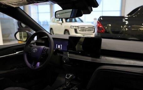 Toyota Camry, 2024 год, 4 700 000 рублей, 14 фотография
