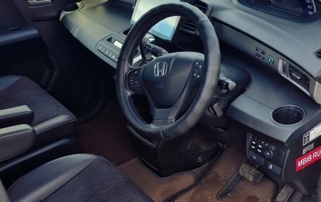 Honda Freed I, 2016 год, 1 350 000 рублей, 9 фотография