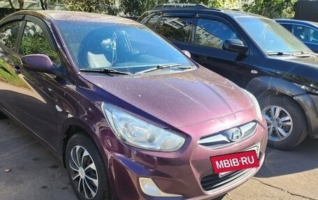 Hyundai Solaris II рестайлинг, 2011 год, 650 000 рублей, 7 фотография