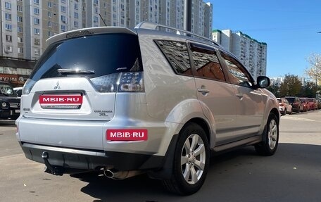 Mitsubishi Outlander III рестайлинг 3, 2010 год, 1 150 000 рублей, 5 фотография