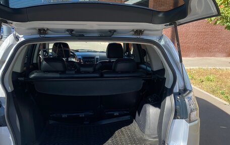 Mitsubishi Outlander III рестайлинг 3, 2010 год, 1 150 000 рублей, 19 фотография