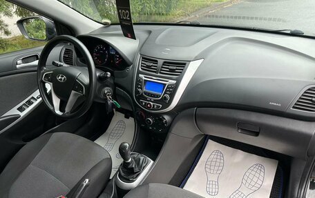 Hyundai Solaris II рестайлинг, 2012 год, 489 000 рублей, 17 фотография